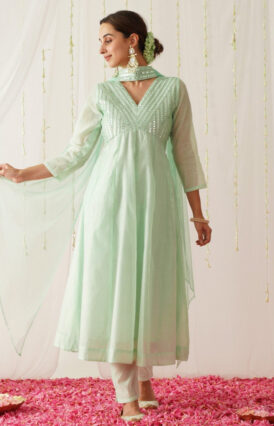 Pastel Green Chanderi Kurta Pant Dupatta Set with Sequins Work