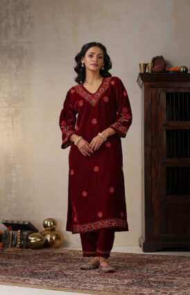Velvet  Solid Women's 2 PC Long Kurta Set - Maroon