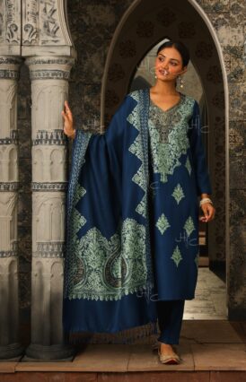 Pantalms Crafts Aari Woollen Straight Kurta Set with Dupatta-Blue