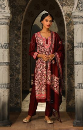 Pantalms Crafts Aari Woollen Straight Kurta Set with Dupatta-Maroon