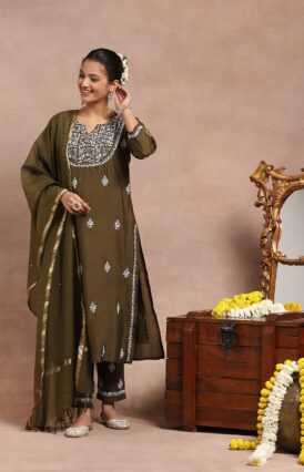 Chanderi  Mukaish Solid Women's 4 PC Long Kurta Set - Olive Green